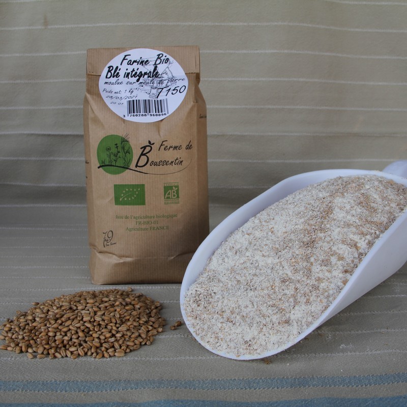 Farine de blé intégrale BIO 1 KG, de la Ferme de Boussentin, en vente sur le Marché en ligne de la Conciergerie
